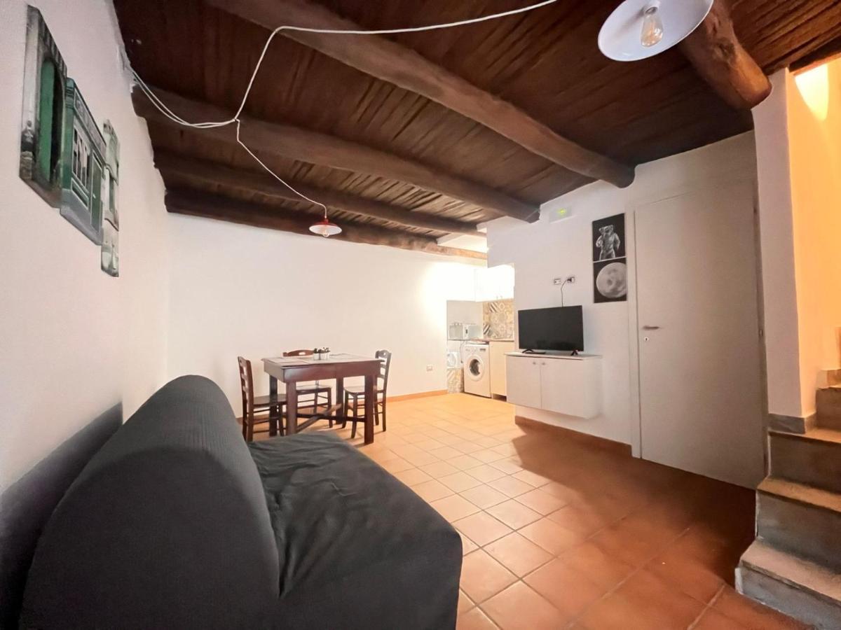 House Of The Night Apartment Napoli Bagian luar foto